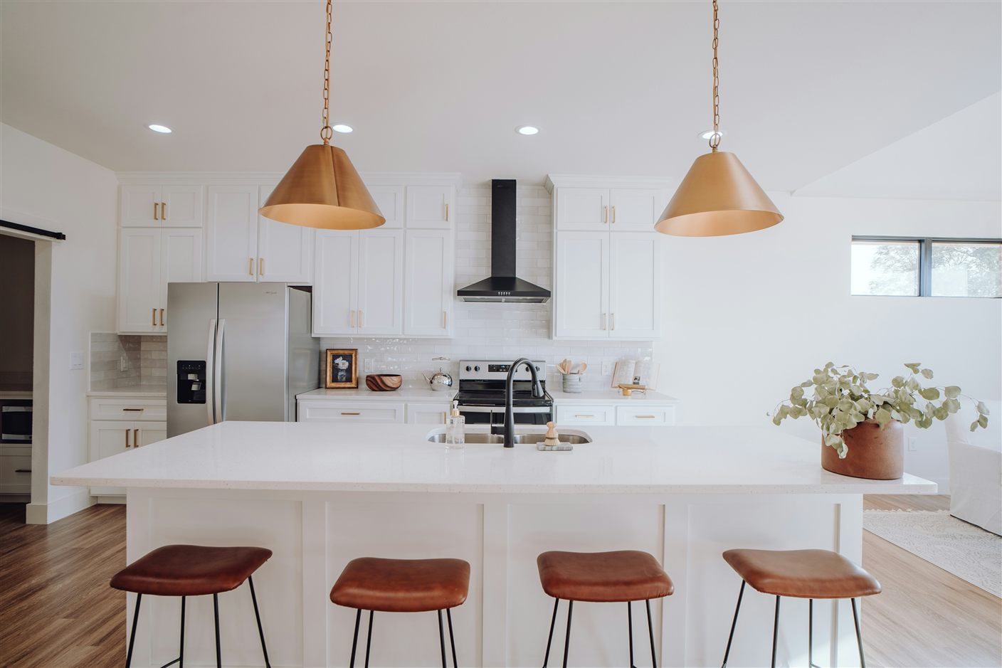 Freshly cleaned rental kitchen